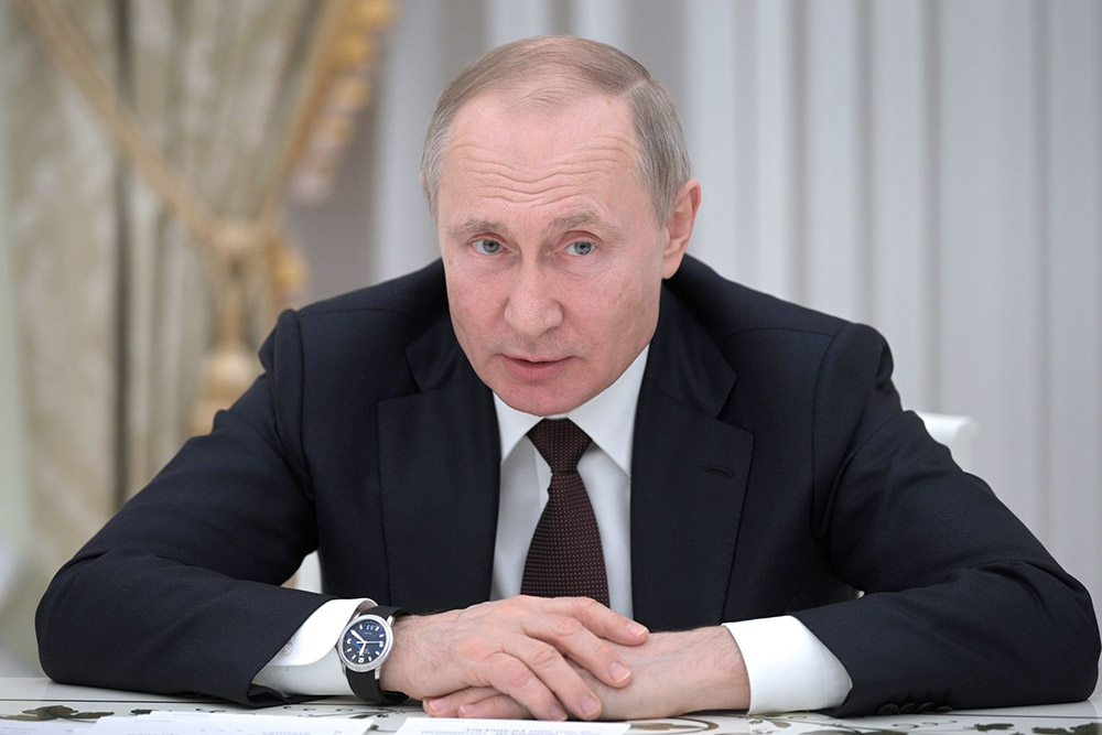 Путин дважды обсудил по телефону с Трампом нефтяную сделку